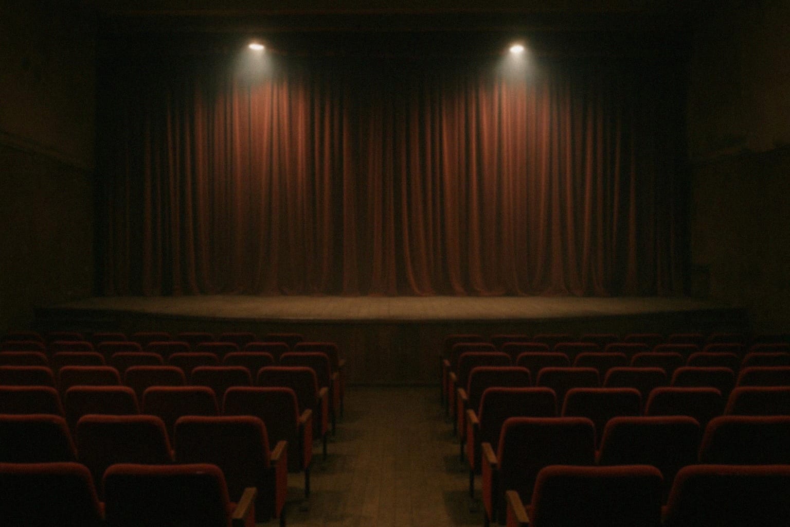 Listopadowy repertuar Kina „Karolinka” – pełen filmowych hitów