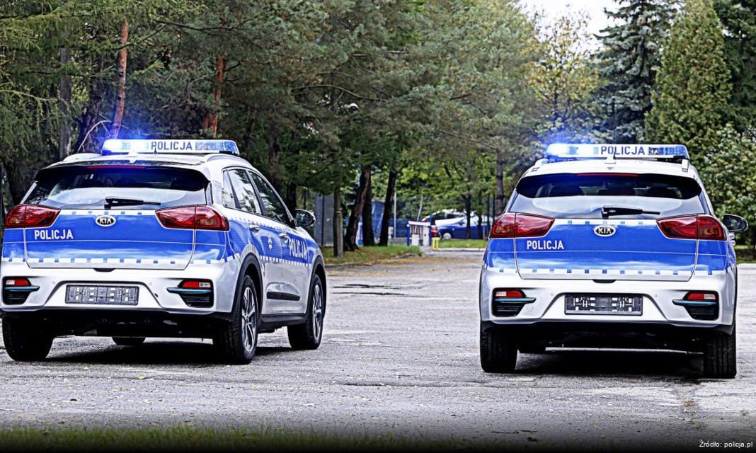 Policjantów szybka reakcja na zgłoszenie doprowadziła do zatrzymania nietrzeźwego kierowcy